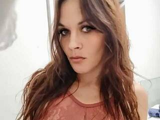 Erotyczny czat wideo SonyaRed