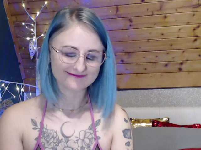 Zdjęcia SpicyLizzy Hi, you bost wanna play;)? i do. come pvt and lets;)