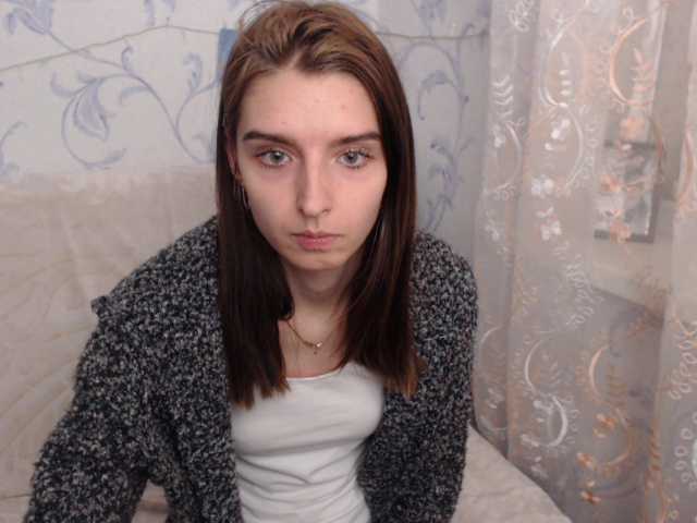 Zrzuty ekranu transmisji springibabby