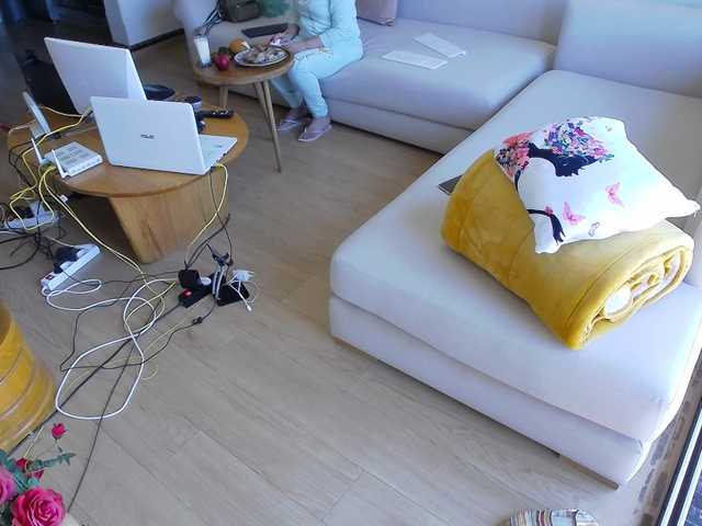 Zrzuty ekranu transmisji SPySKy