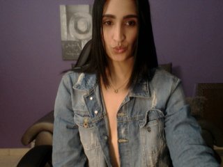 Zdjęcia Stacycross Striptease show - #latina #hot and #cute Do you want more? I don't believe #lovense #boobs #ass and so #sexy Do you want to be my #daddy?