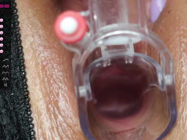 Zrzuty ekranu transmisji StellaFlurry