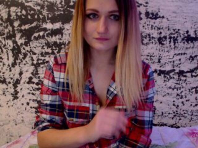 Zrzuty ekranu transmisji Strellochka