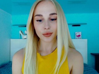 Zdjęcia SunLightR hello my love!if u wantto see tits tip me 100,nakes strip-240,bj-300, pussy ***440,squirt 600.