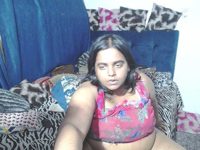 Zdjęcia SusanaEshwar hi guys motivate me with your tks to squirt now MMMMMM BIG FAT SHAVED PUSSY