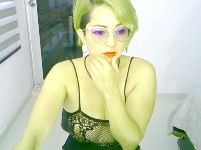 Zrzuty ekranu transmisji susancooper