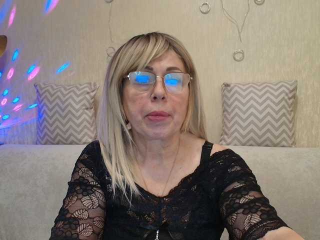 Zrzuty ekranu transmisji SusieNoreen