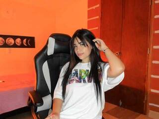 Erotyczny czat wideo sussan01