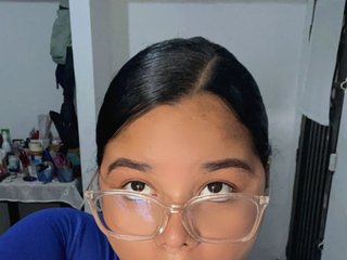 Erotyczny czat wideo SussyBlom