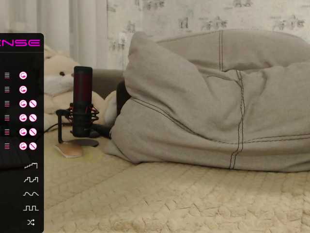 Zrzuty ekranu transmisji SvetkaKoketka