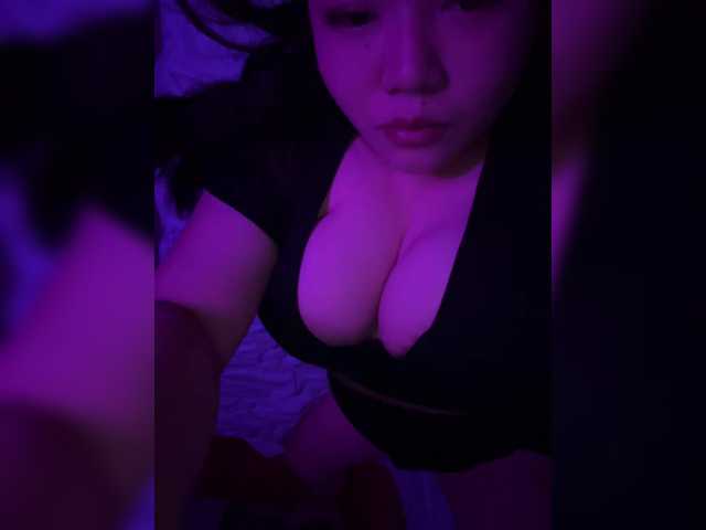 Zrzuty ekranu transmisji Sweet-baby19