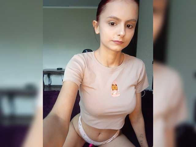 Zrzuty ekranu transmisji Sweet-bitch69