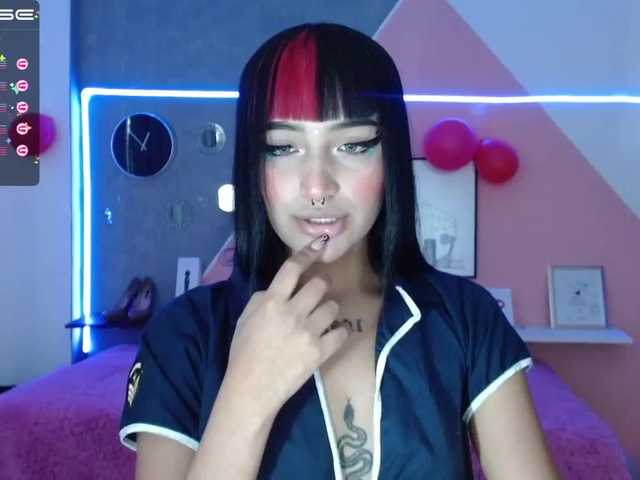 Zrzuty ekranu transmisji sweet-bonnie