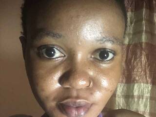 Erotyczny czat wideo Sweet-Iddah