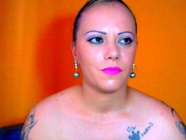 Zrzuty ekranu transmisji sweetalicee