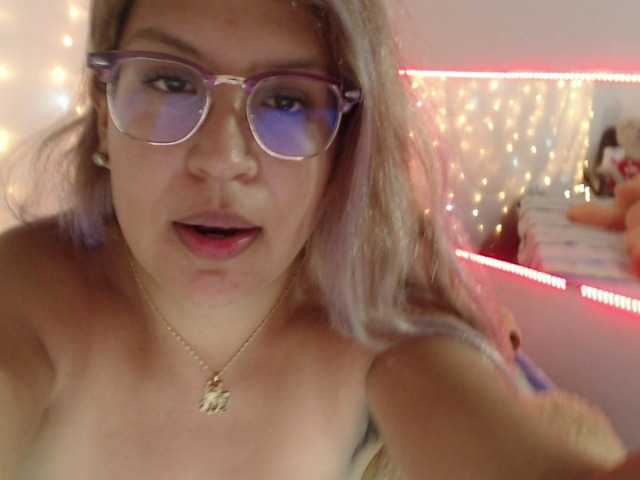 Zdjęcia SweetBarbie the sugar princess fill her body with cream and her creamy hairy pussy explode with squirt! /hairy pussy close 50 !! squirt 222/ snap 100 / lovense in ass / anal in pvt/ cum 100 #latina #bigboobs #18 #hairy #teen #squirt #cum #anal #lovense #Cam2CamPri