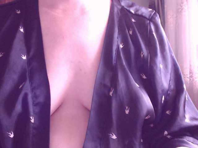 Zdjęcia SweetBrunete on samuse ensemble;)? ...xxx...on commence avec 30 tokens seins....et on continue..xxxx