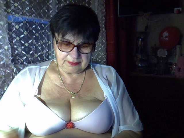 Zdjęcia SweetCherry00 no tip no wishes, 30 current I will show the figure, subscription 10, camera 50 token
