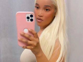 Erotyczny czat wideo Sweetheartcocomwllow