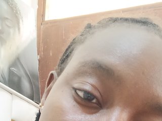 Erotyczny czat wideo Sweetlauraz1