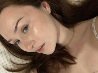 Erotyczny czat wideo SweetLindan