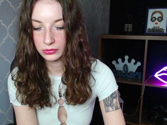 Zrzuty ekranu transmisji sweetMadison