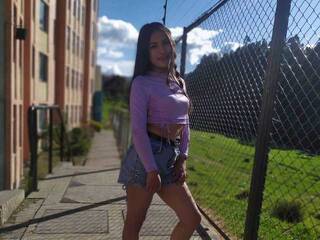 Erotyczny czat wideo Sweetpeach-2