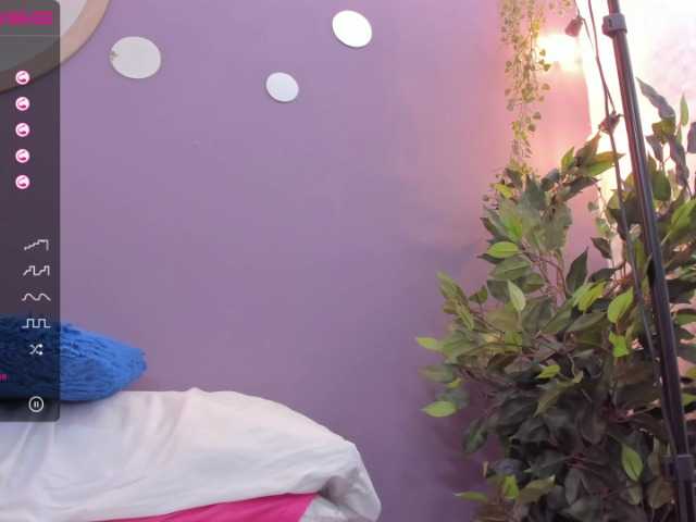 Zrzuty ekranu transmisji sweetskinny