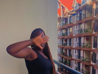 Erotyczny czat wideo Sweetbae