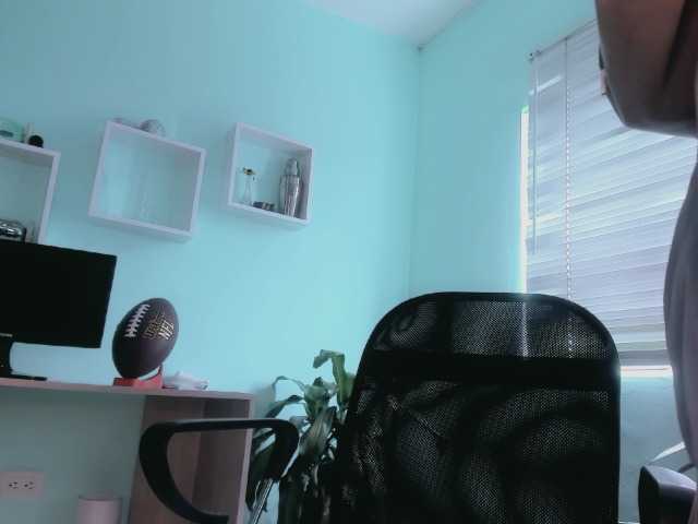 Zrzuty ekranu transmisji SweetValient