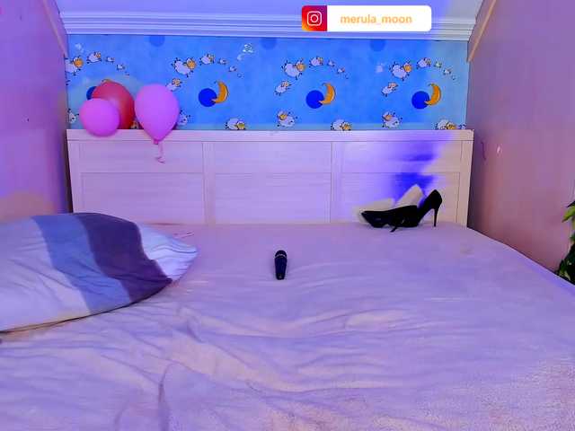 Zrzuty ekranu transmisji Merula_Moon