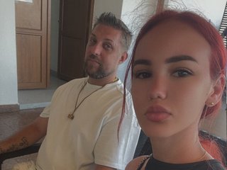 Erotyczny czat wideo SwitchDomCouple