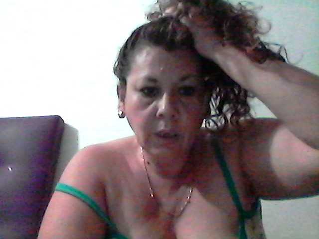 Zrzuty ekranu transmisji SylviaFerrer