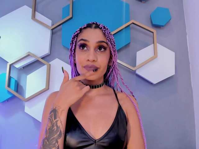 Zrzuty ekranu transmisji TammyCooper