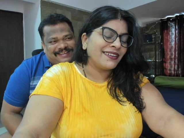 Zdjęcia tarivishu23 #bibboobs #bigass #indian #couple #milf #glasses #tatoo #bbw