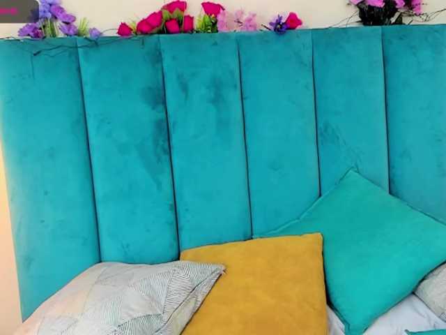 Zrzuty ekranu transmisji TashaRay