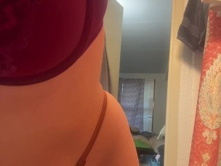 Erotyczny czat wideo Tastycakes999