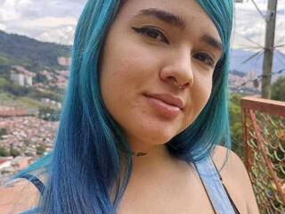 Erotyczny czat wideo tattoo--girl