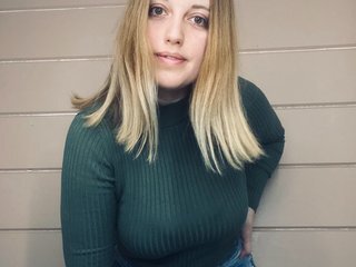 Erotyczny czat wideo TayaMeow