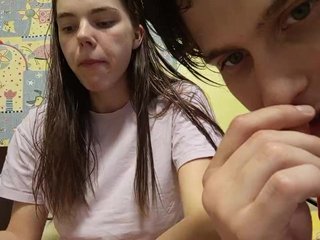 Erotyczny czat wideo Terri-and-Kyle