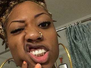 Erotyczny czat wideo PrincessY2K