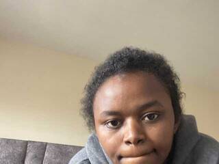 Erotyczny czat wideo Thekarlyn