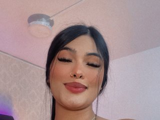 Erotyczny czat wideo ThianaGrayy