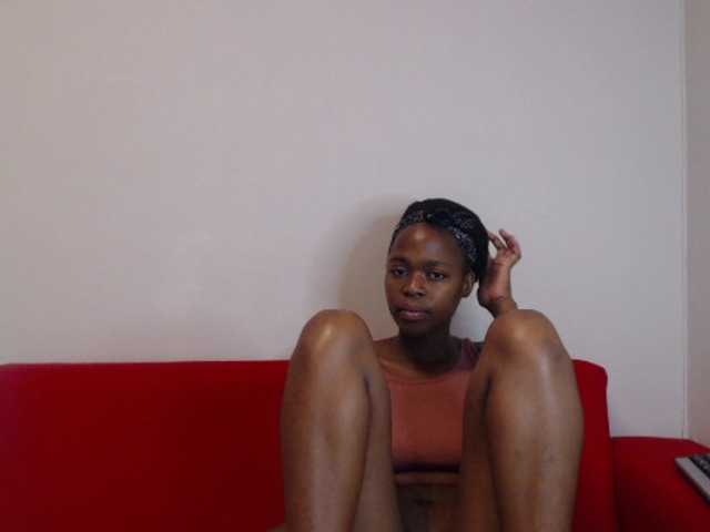 Zrzuty ekranu transmisji ThickAss1999