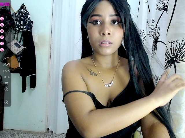 Zdjęcia Tianasex Your pretty girl wants to have fun today #ebony #young #latina #18 :)