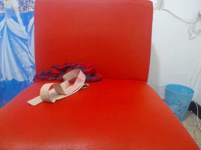 Zrzuty ekranu transmisji tiffany2121