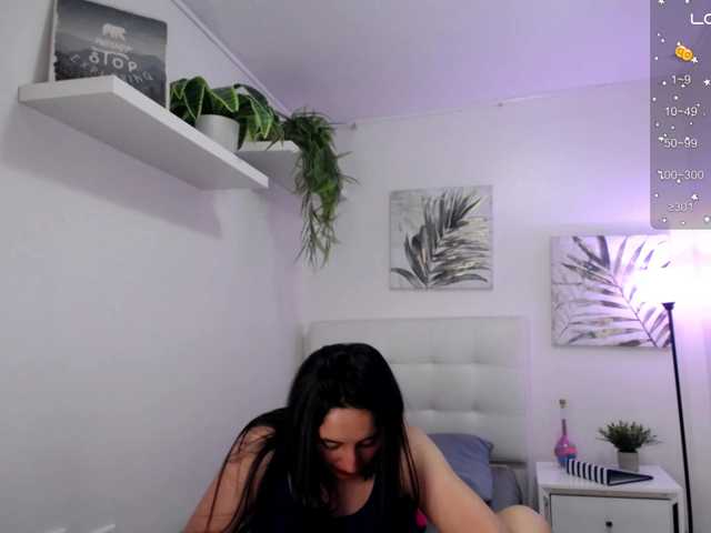 Zrzuty ekranu transmisji TiffanyBaker