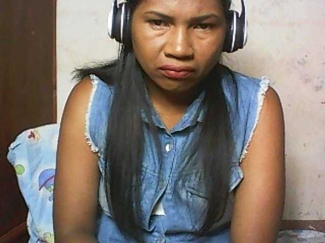 Zrzuty ekranu transmisji TinahForyh