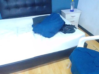 Erotyczny czat wideo tiny-veronica