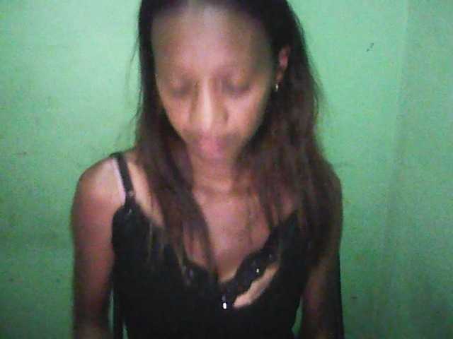 Zrzuty ekranu transmisji tinychloe